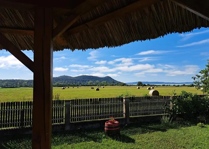 Aszofoi Panorama Apartmanhaz Aszofo